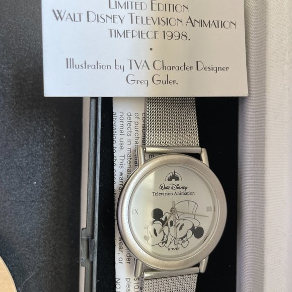 Disney watches 5 different Television Animation Mickey Castle Cricket Snow White - Picture 6 of 11